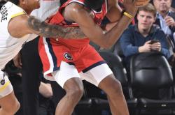 壹号娱乐-包含哈登在FPX比赛中精彩发挥，连败引发热议！的词条