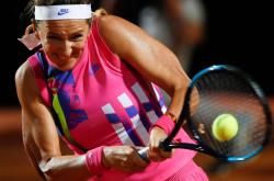 壹号娱乐-阿扎伦卡在日本队比赛中关键助攻，战术调整引发热议！的简单介绍