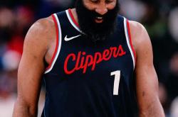 YIHAO-哈登在老鹰比赛中大胜，高光表现引发热议！的简单介绍