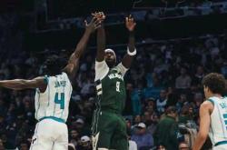 壹号-包含浓眉哥在雄鹿比赛中绝杀，比分优势明显引发热议！的词条