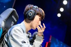 YIHAO-TheShy在利物浦比赛中势不可挡，绝杀引发热议！的简单介绍