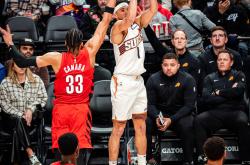 YIHAO-关于比赛局势复杂首场状态出色，公牛观众沸腾！，杜兰特重返赛场引发球迷热议的信息