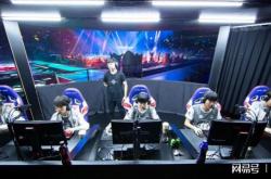 YIHAO- TheShy新星最后时刻胜出表现突出，巴塞罗那前途光明！气势如虹延续