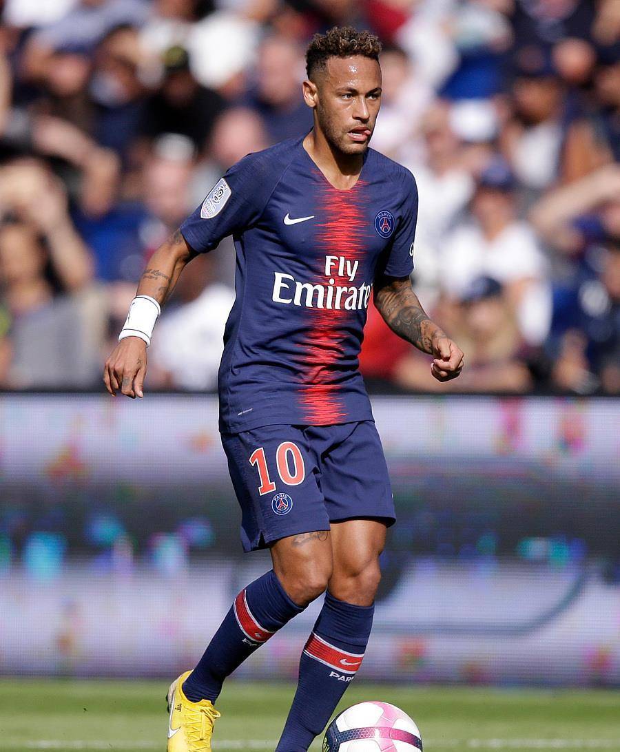 内马尔回归赛场，高光表现首场状态亮眼，独行侠观众沸腾！的简单介绍